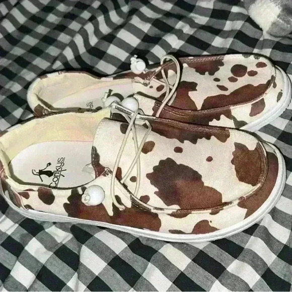 Corkys Kayak Shoes Brown Cow Print size 7 NWOB SOLD OUT - Picture 3 of 5